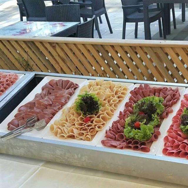 Hotel Fiesta Beach Didim Kültér fotó
